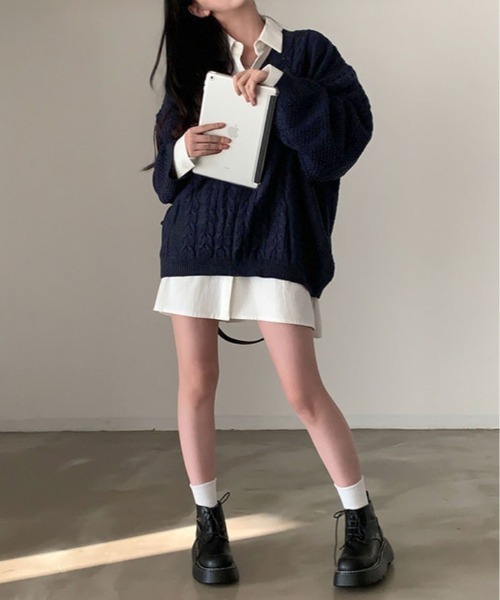 kirakiraShop(キラキラショップ)の「ゆるっと着て、こなれ感。Vネック オーバー サイズ ニット(ニット/セーター・レディース・ネイビー/クリーム/グレー・FREE)」の8枚目の写真