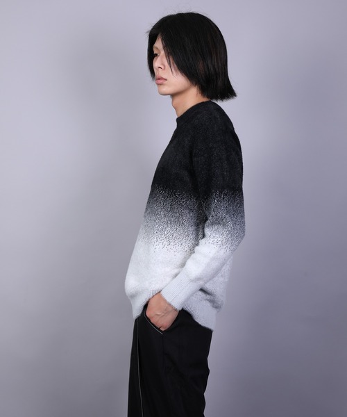 aimoha（アイモハ）の「クルーネックニット/crew neck knit (AW)（ニット/セーター・メンズ・ブラック/ライトグレー・MEDIUM/LARGE）」の8枚目の写真
