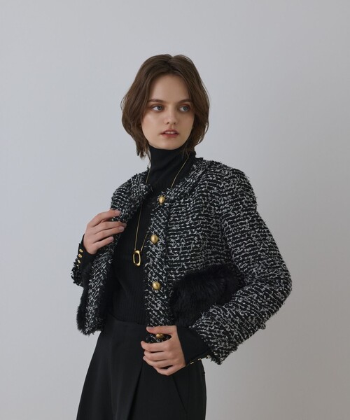 GRACE CONTINENTAL（グレースコンチネンタル）の「ツイードコンビジャケット（ノーカラージャケット・レディース・ブラック/キナリ・36/38）」の2枚目の写真