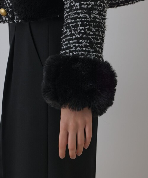 GRACE CONTINENTAL（グレースコンチネンタル）の「ツイードコンビジャケット（ノーカラージャケット・レディース・ブラック/キナリ・36/38）」の9枚目の写真