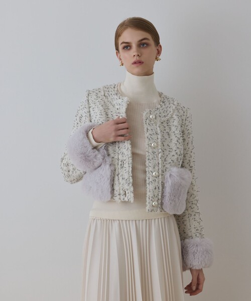 GRACE CONTINENTAL（グレースコンチネンタル）の「ツイードコンビジャケット（ノーカラージャケット・レディース・ブラック/キナリ・36/38）」の16枚目の写真