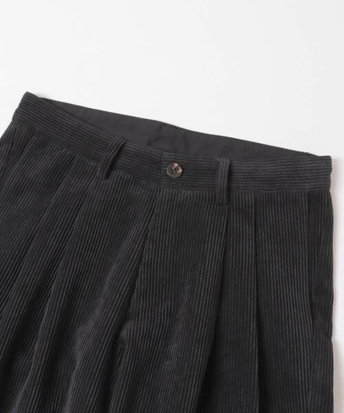 SENSE OF PLACE by URBAN RESEARCH（センスオブプレイスバイアーバンリサーチ）の「ウォッシュドコーデュロイワイドパンツ（その他パンツ・メンズ・ライトベージュ/ブラック/グリーン/ブラウン・LARGE/MEDIUM）」の15枚目の写真