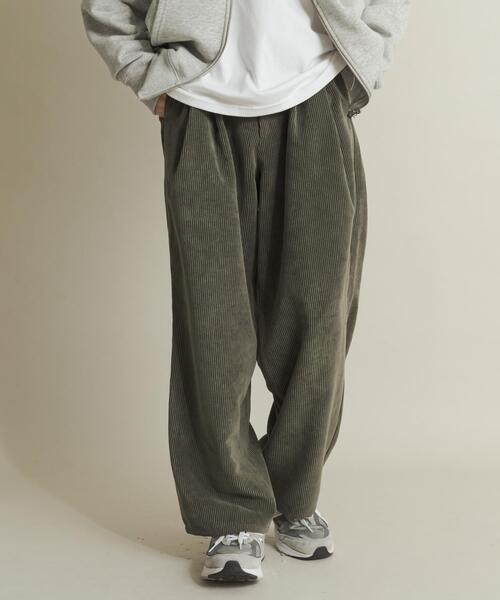 SENSE OF PLACE by URBAN RESEARCH（センスオブプレイスバイアーバンリサーチ）の「ウォッシュドコーデュロイワイドパンツ（その他パンツ・メンズ・ライトベージュ/ブラック/グリーン/ブラウン・LARGE/MEDIUM）」の20枚目の写真