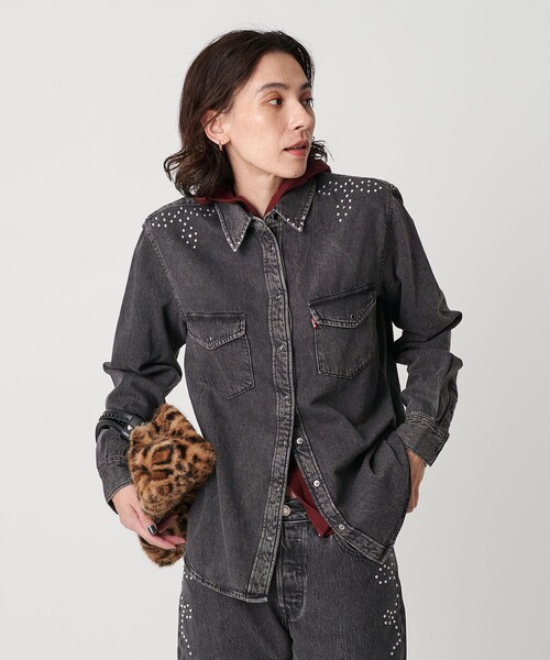 Levi's(リーバイス)の「【国内EXCLUSIVE】<Levi's>スタッズ デニムウエスタンシャツ(シャツ/ブラウス・レディース・ブラック・L)」の3枚目の写真