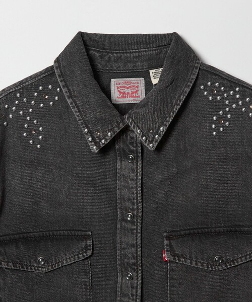 国内EXCLUSIVE】＜Levi's＞スタッズ デニムウエスタンシャツ（シャツ