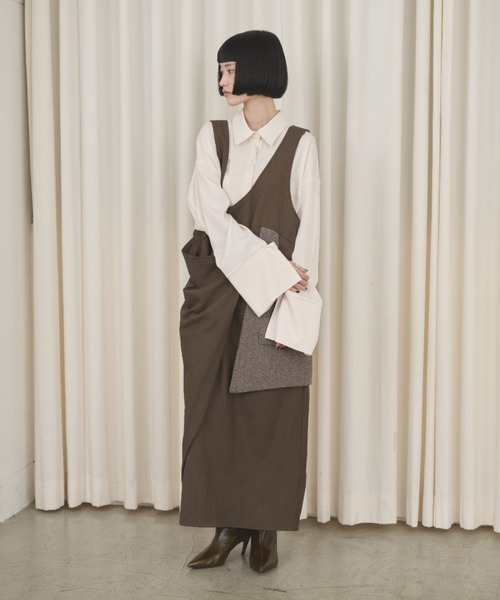 AIC.（エーアイシー）の「アシンメトリーラップワンピース（ワンピース・レディース・グレー/ブラック/ブラウン・FREE）」の5枚目の写真