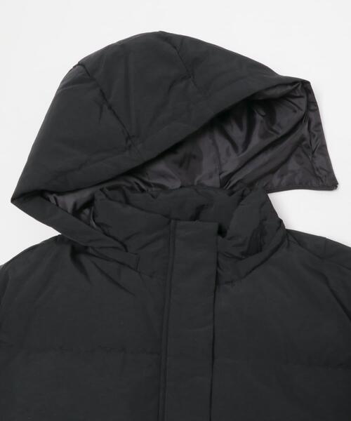 ITEMS URBANRESEARCH（アイテムズ アーバンリサーチ）の「『撥水』フードダウンジャケット（ダウンジャケット/コート・レディース・ブラック/カーキ/ホワイト系その他・SMALL/MEDIUM）」の9枚目の写真