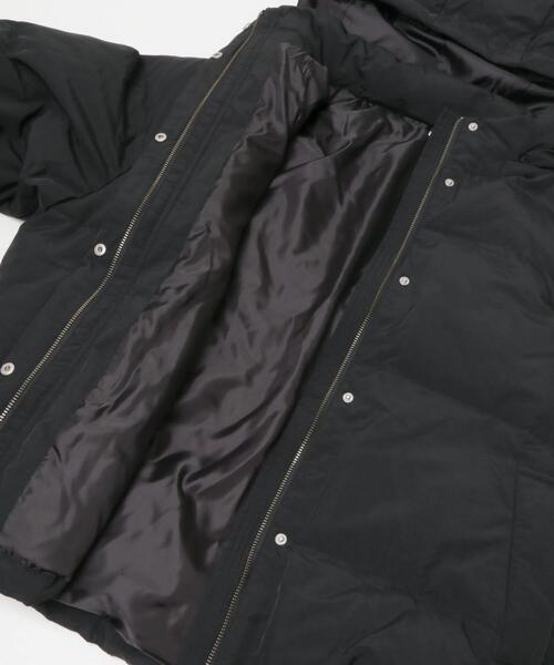 ITEMS URBANRESEARCH（アイテムズ アーバンリサーチ）の「『撥水』フードダウンジャケット（ダウンジャケット/コート・レディース・ブラック/カーキ/ホワイト系その他・SMALL/MEDIUM）」の10枚目の写真