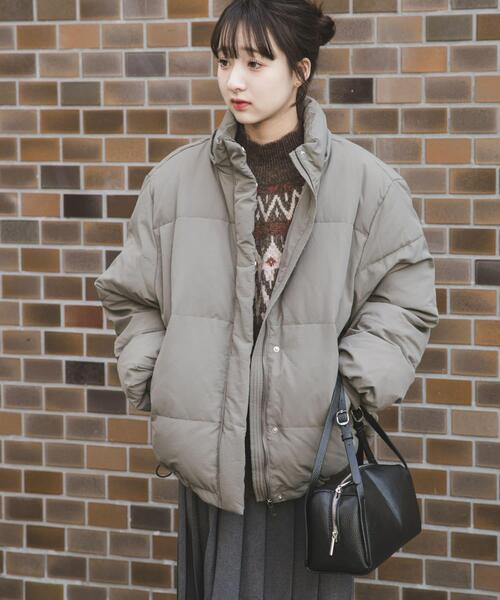 ITEMS URBANRESEARCH（アイテムズ アーバンリサーチ）の「『撥水』フードダウンジャケット（ダウンジャケット/コート・レディース・ブラック/カーキ/ホワイト系その他・SMALL/MEDIUM）」の21枚目の写真