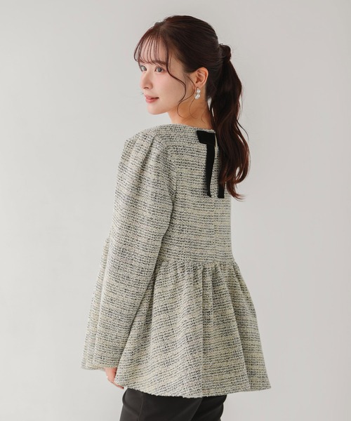 Fit more(フィットモア)の「ツイードバックベロアリボンペプラムトップス(その他トップス・レディース・ネイビー/クリーム/グレー・FREE)」の5枚目の写真