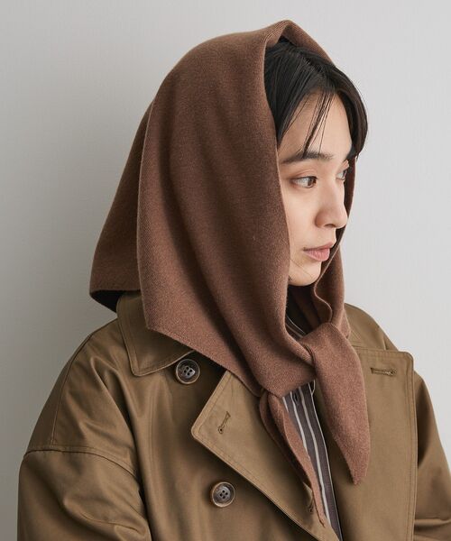 CRAFT STANDARD BOUTIQUE(クラフトスタンダードブティック)の「12GGフルニードルニットスカーフ(バンダナ/スカーフ・レディース・ブラウン/グレー/ライトイエロー・FREE)」の3枚目の写真
