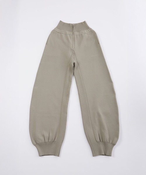A CCORDION(アコーディオン)の「HIGH WAIST CURVE PANTS(その他パンツ・レディース・ブラック/グレー/イエロー・FREE)」の8枚目の写真