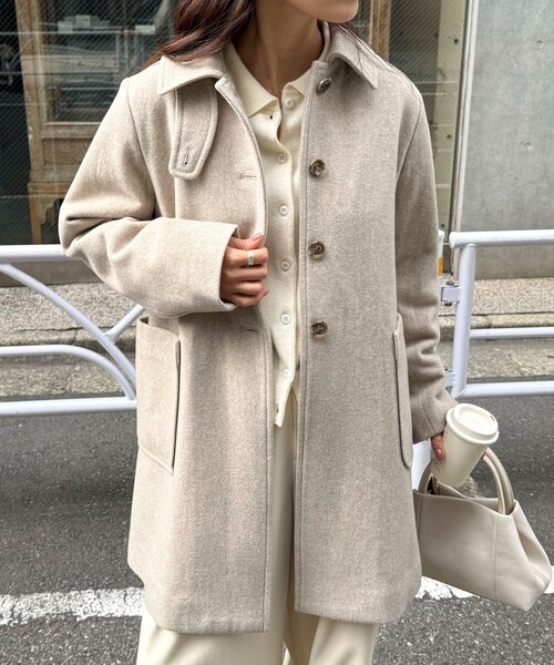 fredy emue（フレディエミュ）の「Super100ステンカラーミドルコート（ダッフルコート・レディース・ネイビー/ベージュ/チャコールグレー・36/38）」の6枚目の写真