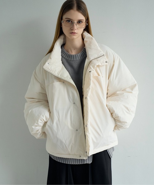 ELLUV（エルブ）の「【ELLUV/エルヴ】防風/ストレッチファブリック モードジップギミック ショートダウンジャケット Ep2.（ダウンジャケット/コート・メンズ・ブラック/ホワイト・L/M/S）」の2枚目の写真