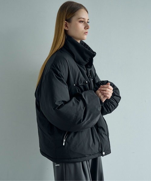 ELLUV（エルブ）の「【ELLUV/エルヴ】防風/ストレッチファブリック モードジップギミック ショートダウンジャケット Ep2.（ダウンジャケット/コート・メンズ・ブラック/ホワイト・L/M/S）」の5枚目の写真