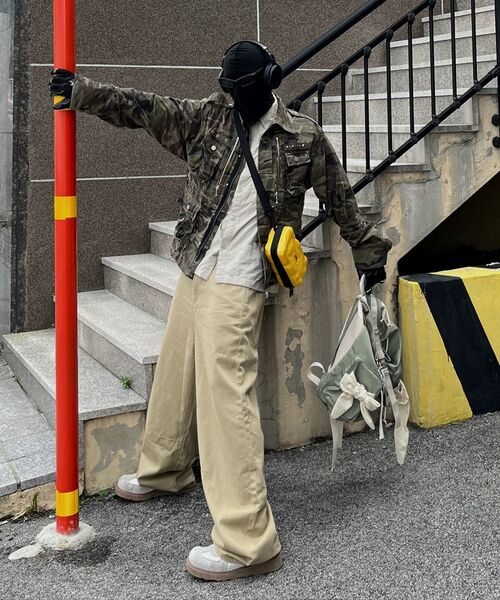 SIGNATURE(シグネチャ)の「ワイドカーブドダーツコットンパンツ【ベージュ】(その他パンツ・レディース・その他・LARGE/X-LARGE/SMALL/MEDIUM)」の21枚目の写真