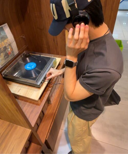 SIGNATURE(シグネチャ)の「ワイドカーブドダーツコットンパンツ【ベージュ】(その他パンツ・レディース・その他・LARGE/X-LARGE/SMALL/MEDIUM)」の2枚目の写真