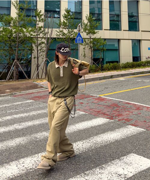 SIGNATURE(シグネチャ)の「ワイドカーブドダーツコットンパンツ【ベージュ】(その他パンツ・レディース・その他・LARGE/X-LARGE/SMALL/MEDIUM)」の4枚目の写真