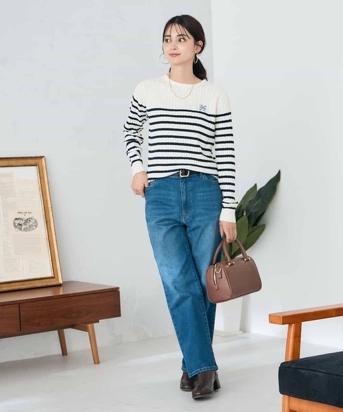 a.v.v(アーヴェヴェ)の「ワンポイント刺繍ケーブルニット(ニット/セーター・レディース・アイボリー/グレー/ライラック・38/40)」の15枚目の写真