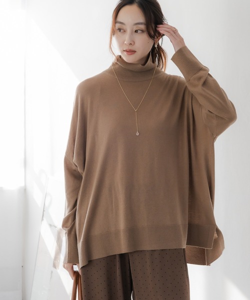 Elura（エルーラ）の「ハイネックポンチョニット/611690（ニット/セーター・レディース・ブラック/チャコールグレー/キャメル/ターコイズブルー・FREE）」の4枚目の写真