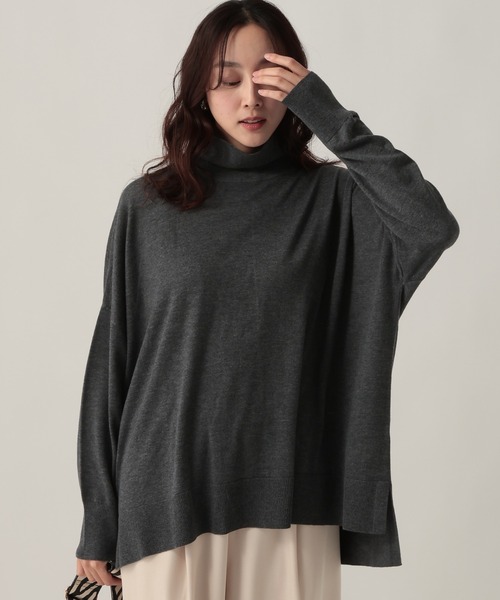 Elura（エルーラ）の「ハイネックポンチョニット/611690（ニット/セーター・レディース・ブラック/チャコールグレー/キャメル/ターコイズブルー・FREE）」の2枚目の写真