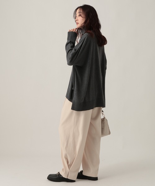 Elura（エルーラ）の「ハイネックポンチョニット/611690（ニット/セーター・レディース・ブラック/チャコールグレー/キャメル/ターコイズブルー・FREE）」の12枚目の写真