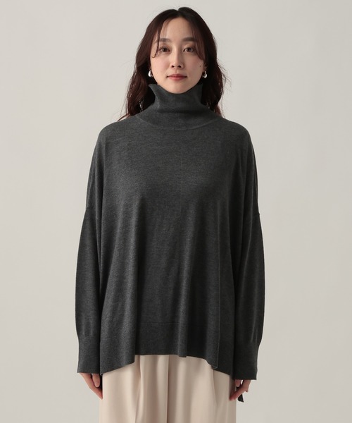 Elura（エルーラ）の「ハイネックポンチョニット/611690（ニット/セーター・レディース・ブラック/チャコールグレー/キャメル/ターコイズブルー・FREE）」の22枚目の写真