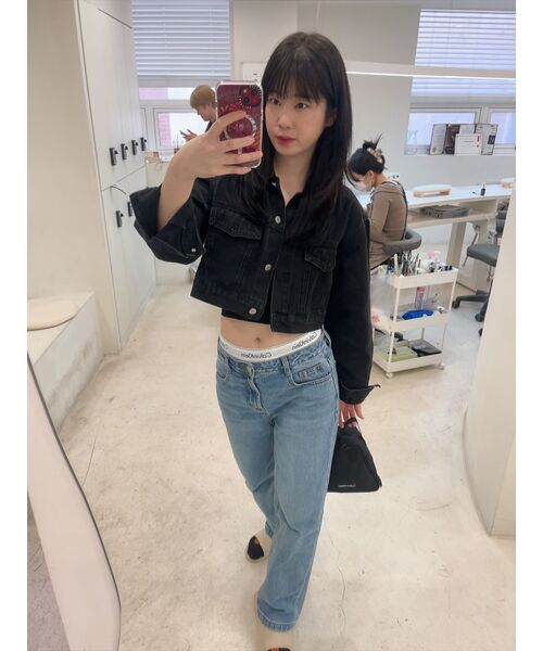 MUSINSA STANDARD WOMAN（ムシンサスタンダードウーマン）の「ウィメンズライトウェイトルーズストレートデニムパンツ[ライトインディゴ]（デニムパンツ・レディース・その他・30/24/25/26/27/28/29）」の12枚目の写真