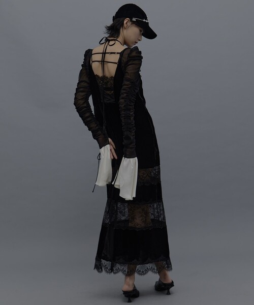 tanakadaisuke（タナカダイスケ）の「【tanakadaisuke/タナカダイスケ】bijou tiara velvet cap/ビジューティアラベルベットキャップ（キャップ・レディース・ブラック・FREE）」の4枚目の写真