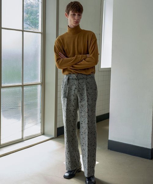TRIP LE SENS（トリップ ル センス）の「[BELT SET] EXCLUSIVE PAISLEY JACQUARD WIDE SLACKS_BLACK（スラックス・レディース・その他・LARGE/MEDIUM/SMALL）」の2枚目の写真