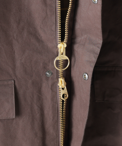 Barbour（バブアー）の「《再入荷》Barbour for MARKAWARE & EDIFICE 別注 TRANSPORT/トランスポート（その他アウター・メンズ・ブラウン/ブラック・1/3/2）」の12枚目の写真