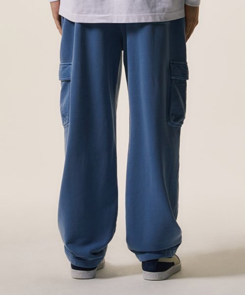 LMCの「OVERDYED SPIRAL CARGO SWEAT PANTS blue(スウェットパンツ・レディース・その他・MEDIUM/SMALL/LARGE)」の8枚目の写真