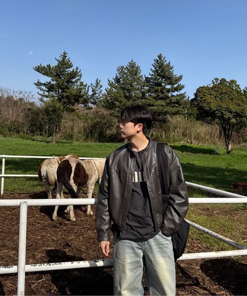 BESLOW(ビースロー)の「VEGAN LEATHER STAND COLLAR JACKET DARK MOCHA(ライダースジャケット・メンズ・その他・SMALL/MEDIUM/LARGE/X-LARGE)」の14枚目の写真
