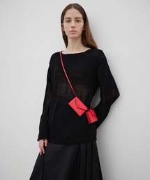 LEVAR（レバー）の「Mini Wallet Leather Belt Bag - Breezy Red（ボディバッグ/ウエストポーチ）」
