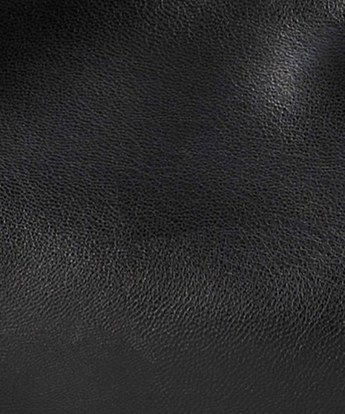 IEDIT(イディット)の「IEDIT ワガママ企画 こだわりの工夫がたくさん アクセ感覚で持てるこなれ見えショルダーバッグ〈ブラック〉(ショルダーバッグ・レディース・ブラック・ONE SIZE)」の5枚目の写真