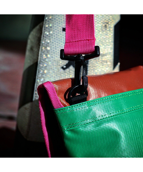 RNMS(アールエヌエムエス)の「CROSSBAG プロ ソウル2(トートバッグ・メンズ・ブルー/オレンジ/イエロー/ブラック/レッド/パープル/マジェンタ/グレー/サファリグリーン/その他・FREE)」の12枚目の写真