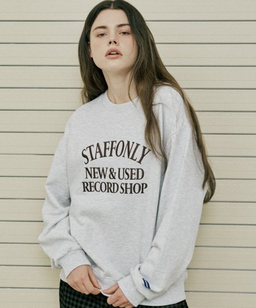STAFF ONLY(スタッフオンリー)の「NEW&USED SWEATSHIRTS (MELANGE WHITE)(スウェット・メンズ・その他・SMALL/MEDIUM/LARGE)」の1枚目の写真
