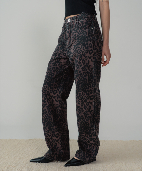 ZIZEMUSEUM(ジゼミュージアム)の「LEOPARD WIDE PANTS (WINE)(その他パンツ・レディース・その他・SMALL/MEDIUM/LARGE)」の1枚目の写真