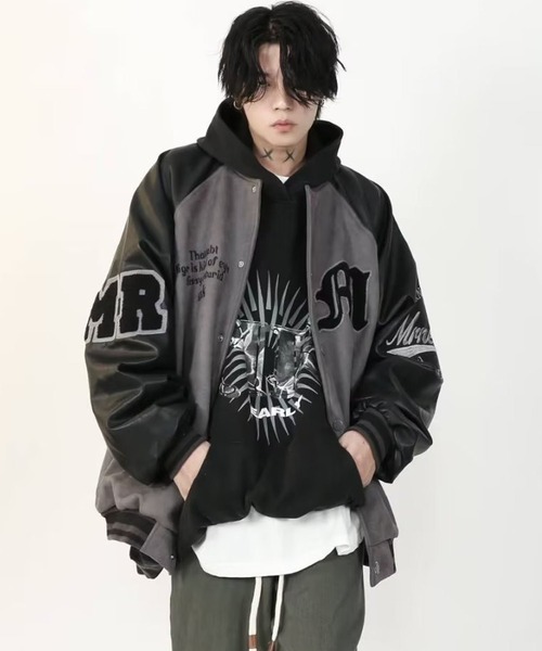 WESTBOY（ウエストボーイ）の「オーバーサイズ スタジャン 軽量 フェイクレザー ストリート WO25W14OT01（スタジャン・メンズ・ブラウン/グレー・XL/M/L）」の4枚目の写真