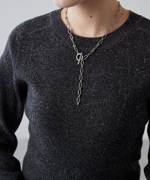 Lui's（ルイス）の「フロントZIPデザインニット（ニット/セーター