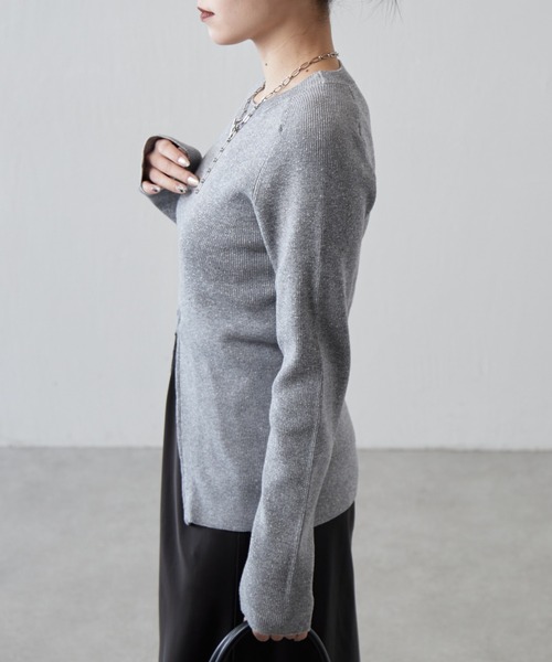 Lui's（ルイス）の「フロントZIPデザインニット（ニット/セーター・レディース・グリーン/ライトグレー/ブラック・FREE）」の5枚目の写真