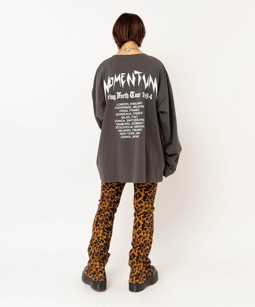 RNA(アールエヌエー)の「M2626 MOMENTUM TOURロンT(Tシャツ/カットソー・レディース・ブルー/チャコール/ホワイト・MEDIUM)」の15枚目の写真