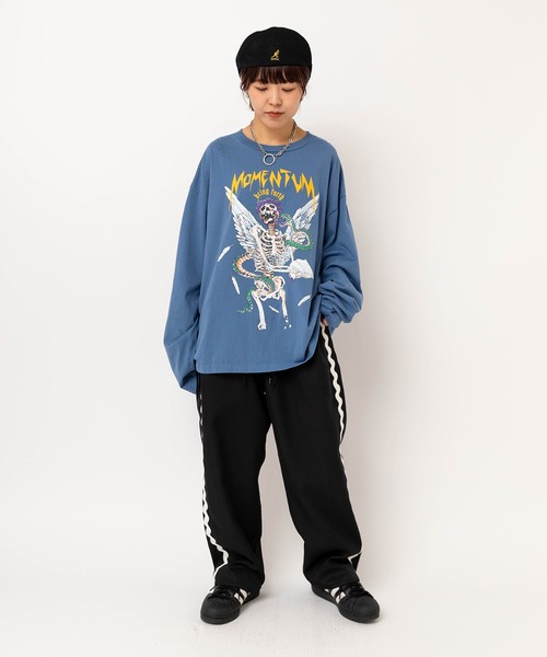 RNA(アールエヌエー)の「M2626 MOMENTUM TOURロンT(Tシャツ/カットソー・レディース・ブルー/チャコール/ホワイト・MEDIUM)」の16枚目の写真