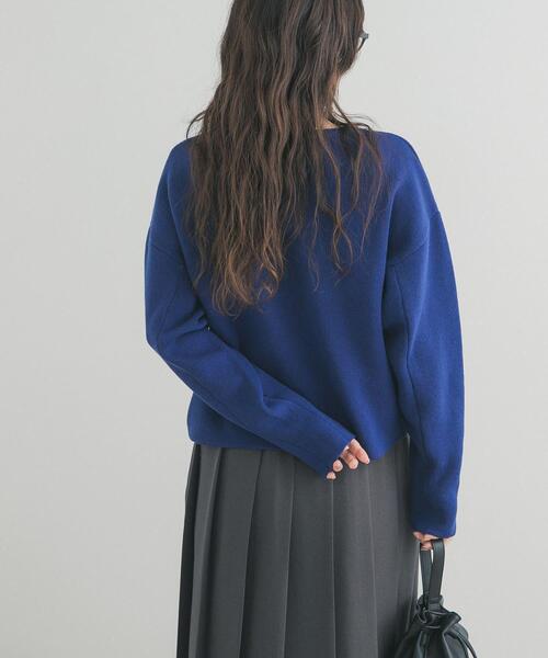 URBAN RESEARCH DOORS（アーバンリサーチドアーズ）の「ショート丈コンパクトニット（ニット/セーター・レディース・ブラック/グレー/ロイヤルブルー・FREE）」の17枚目の写真