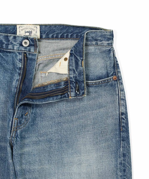 The DUFFER of ST.GEORGE（ザダファーオブセントジョージ）の「MADE IN JAPAN 5PKT STRAIGHT DENIM ：岡山デニム 5ポケット ストレートジーンズ（デニムパンツ・メンズ・ライトインディゴブルー・X-LARGE/LARGE/MEDIUM）」の7枚目の写真