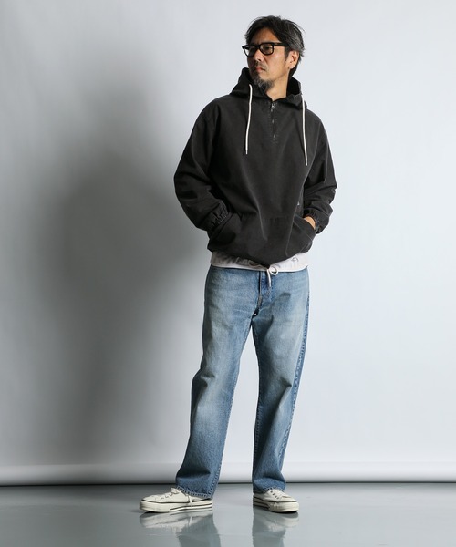 The DUFFER of ST.GEORGE（ザダファーオブセントジョージ）の「MADE IN JAPAN 5PKT STRAIGHT DENIM ：岡山デニム 5ポケット ストレートジーンズ（デニムパンツ・メンズ・ライトインディゴブルー・X-LARGE/LARGE/MEDIUM）」の3枚目の写真