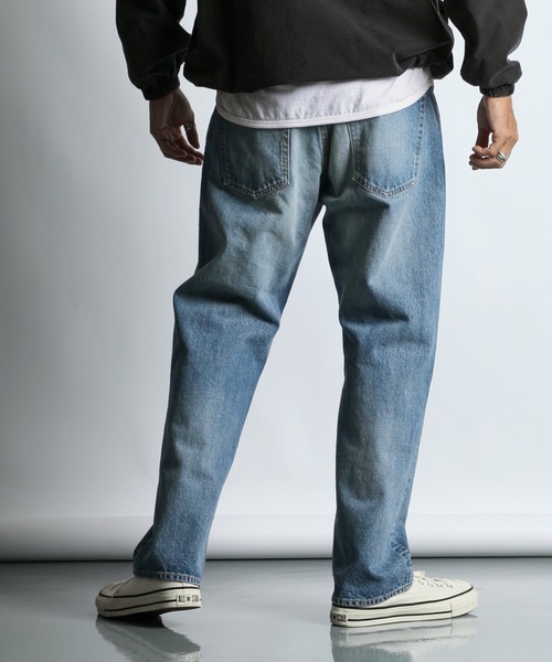 The DUFFER of ST.GEORGE（ザダファーオブセントジョージ）の「MADE IN JAPAN 5PKT STRAIGHT DENIM ：岡山デニム 5ポケット ストレートジーンズ（デニムパンツ・メンズ・ライトインディゴブルー・X-LARGE/LARGE/MEDIUM）」の5枚目の写真