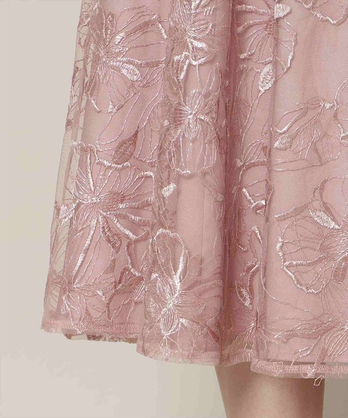 WILLSELECTION（ウィルセレクション）の「パネルラインフラワーレースワンピース（ドレス・レディース・チャコールグレー/ピンク・FREE）」の8枚目の写真