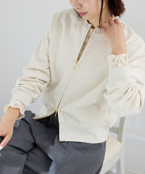 IENA（イエナ）の「ジップオープン2WAYスウェットプルオーバー（スウェット・レディース・アイボリー/ブラック系その他/グレー・FREE）」の2枚目の写真