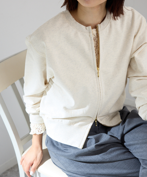 IENA（イエナ）の「ジップオープン2WAYスウェットプルオーバー（スウェット・レディース・アイボリー/ブラック系その他/グレー・FREE）」の9枚目の写真